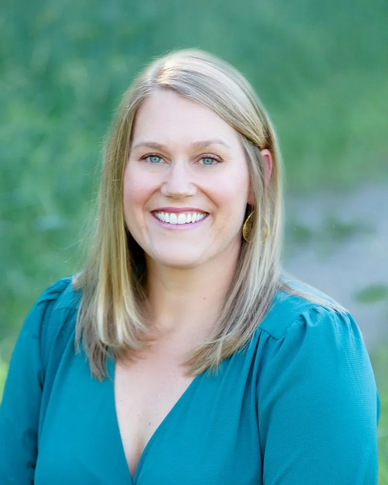 Dr. Sarah Schneider Hunt, DMD